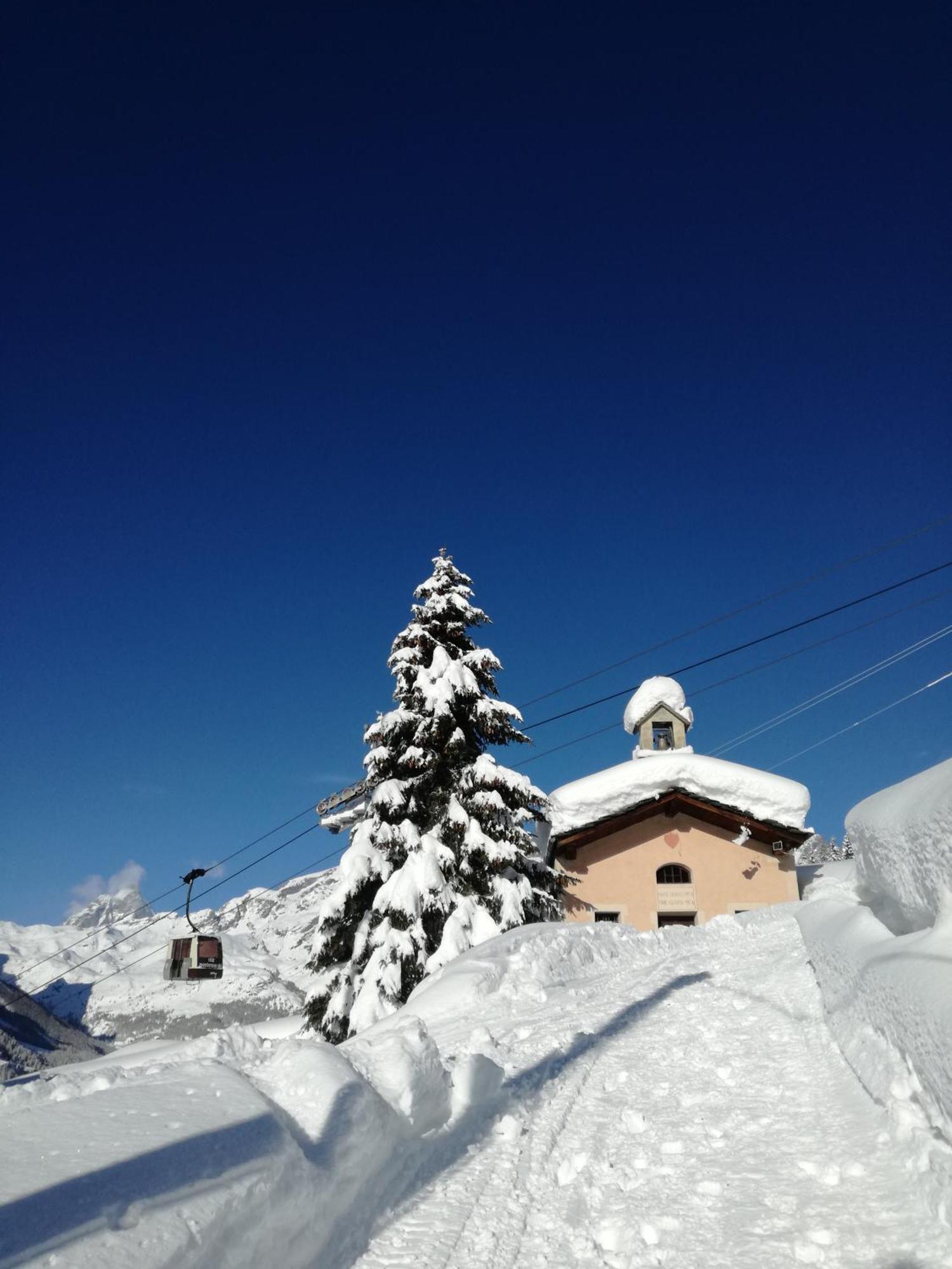 Rifugio Vieux Crest Hotel Champoluc Exterior foto